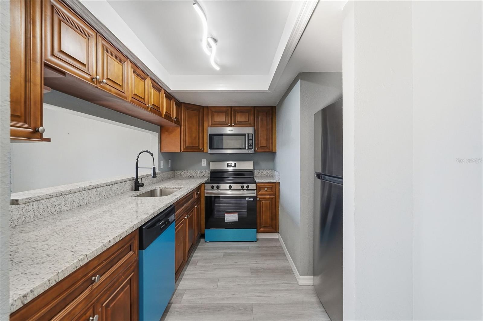 Image 25 of 42 For 1318 Mountainview