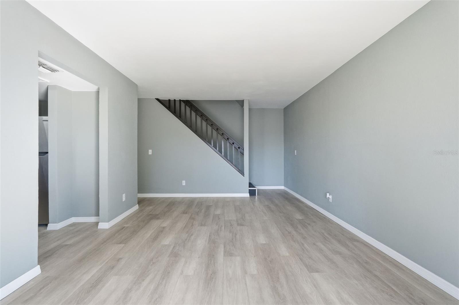 Image 28 of 42 For 1318 Mountainview