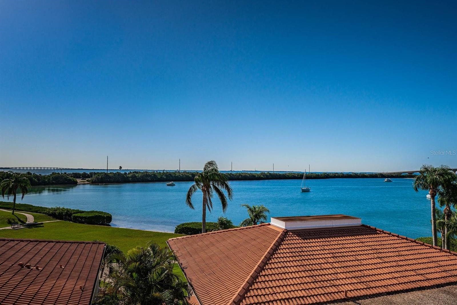 Image 20 of 25 For 6357 Bahia Del Mar Boulevard 408