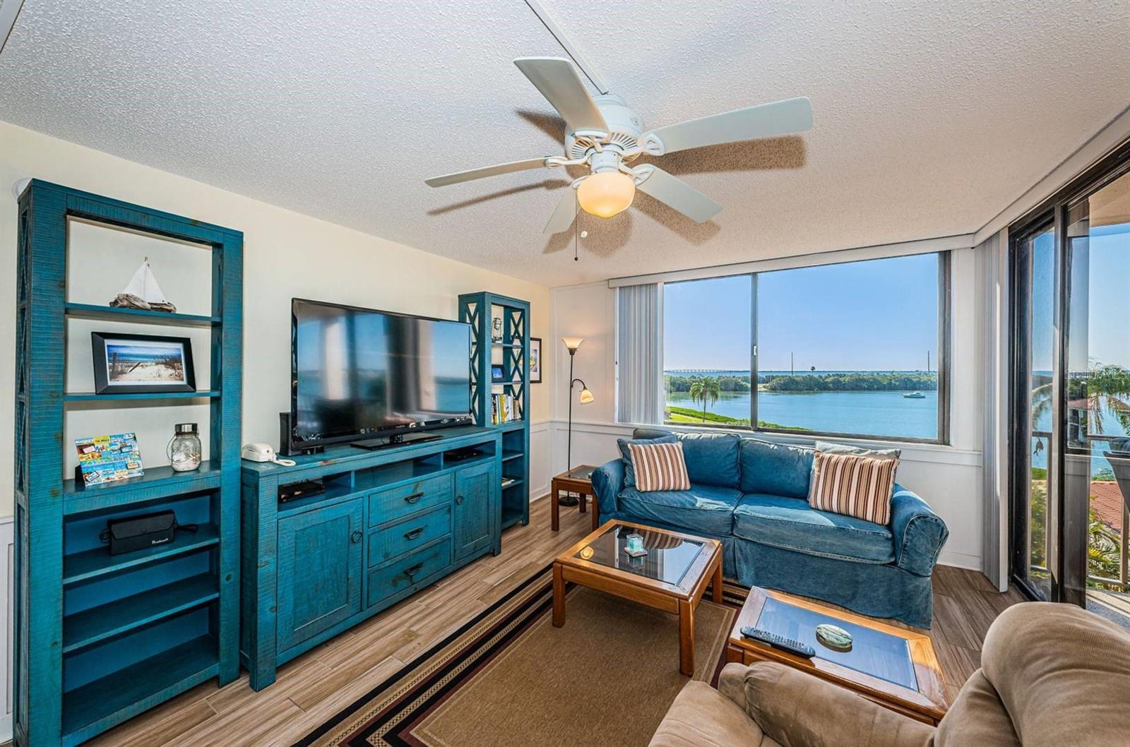 Image 6 of 25 For 6357 Bahia Del Mar Boulevard 408