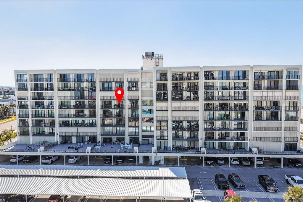 Listing photo id 39 for 1400 Gulf Boulevard 506