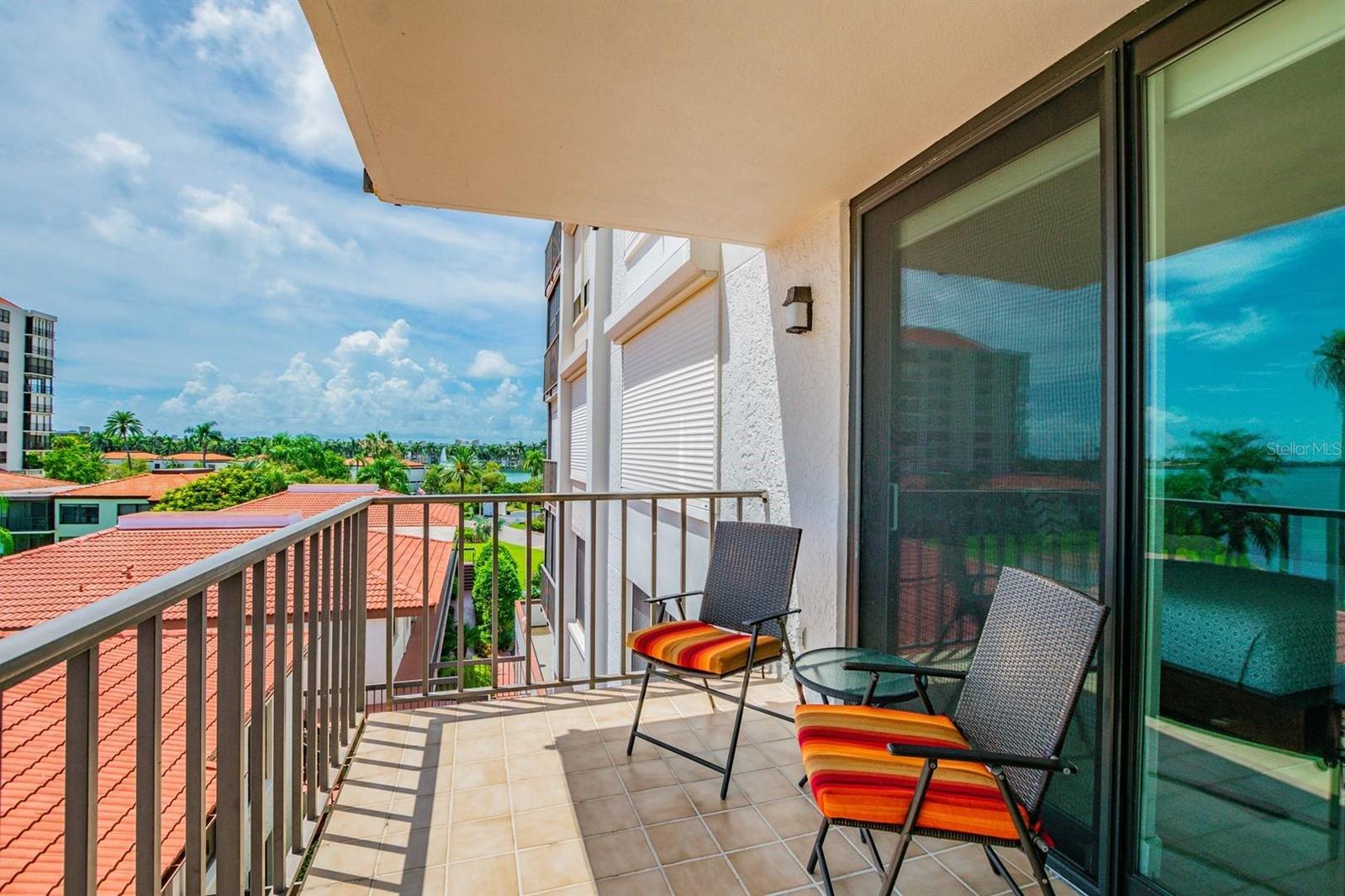 Image 12 of 16 For 6295 Bahia Del Mar Circle 401