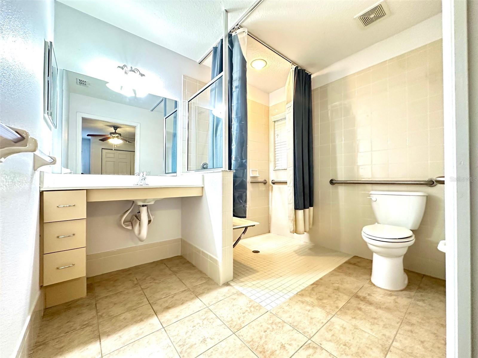 Image 14 of 16 For 1121 Dr Martin Luther King Jr Street S