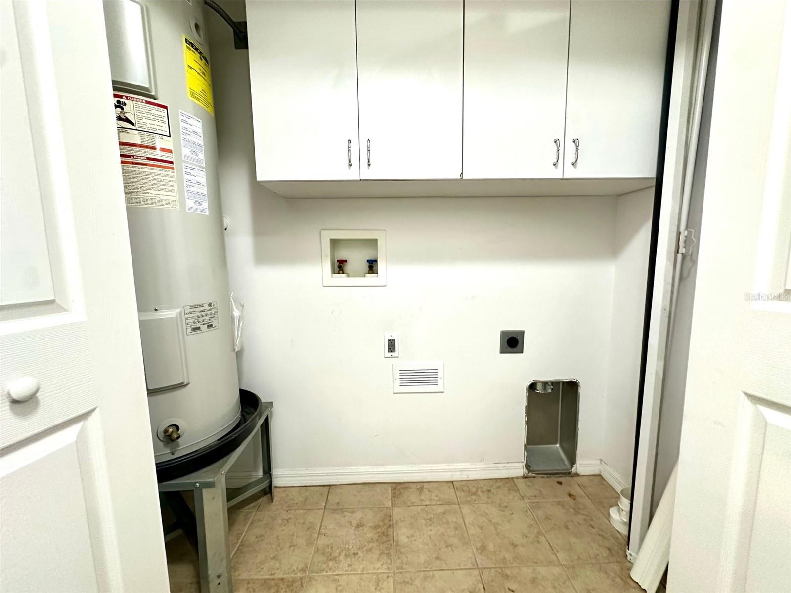 Image 15 of 16 For 1121 Dr Martin Luther King Jr Street S