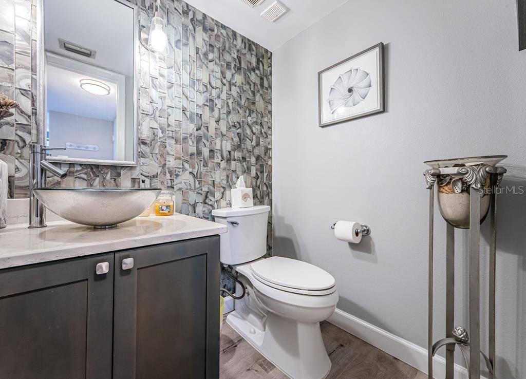 Image 14 of 20 For 6295 Bahia Del Mar Circle 505