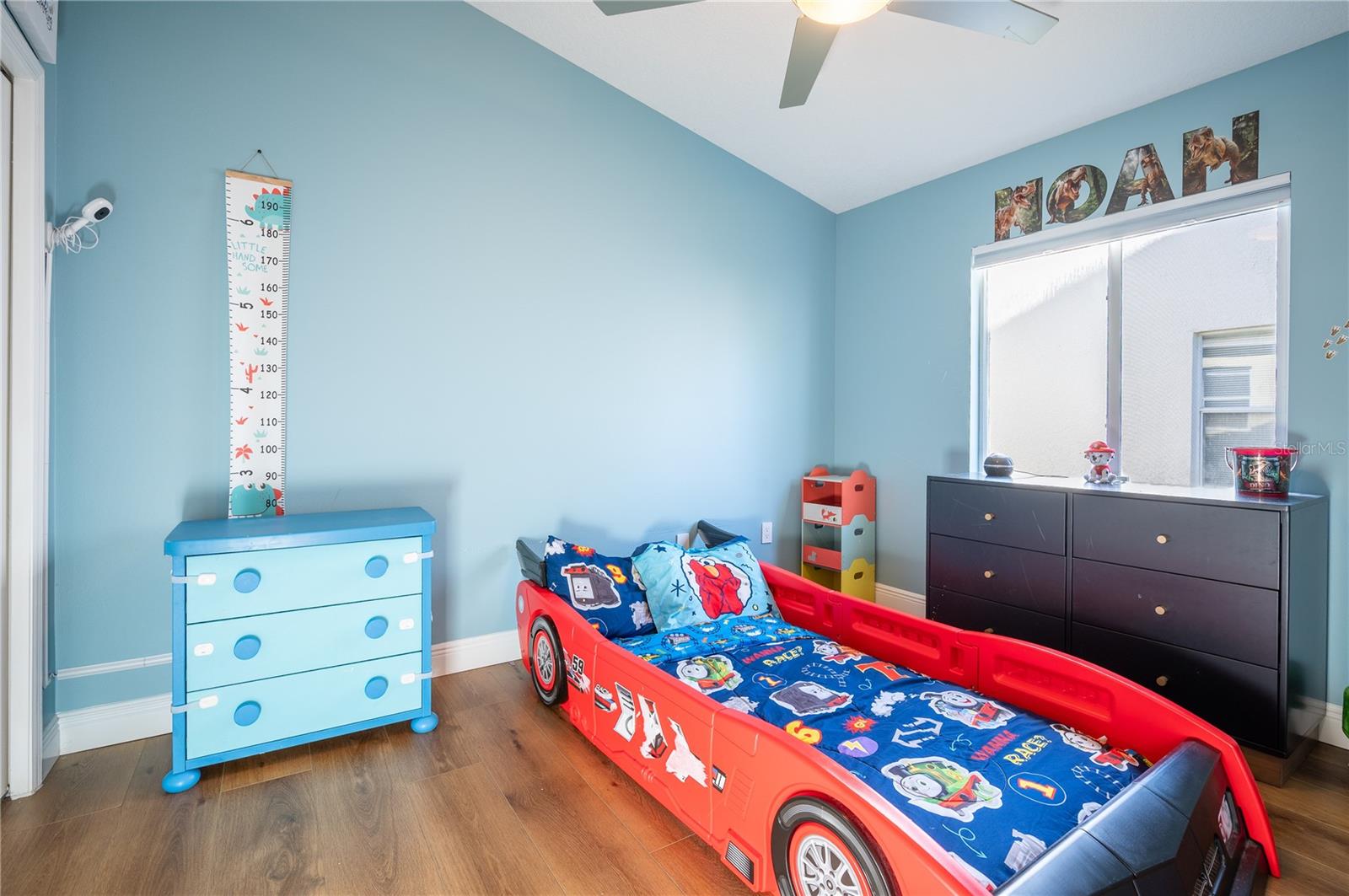 Listing photo id 11 for 27350 New Smyrna Drive