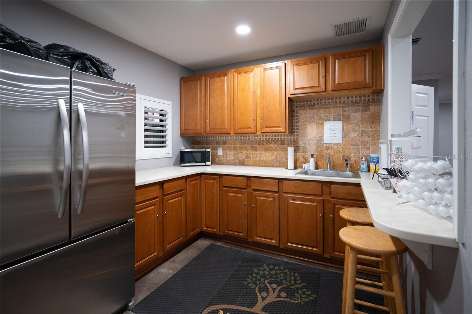 Listing photo id 34 for 27350 New Smyrna Drive