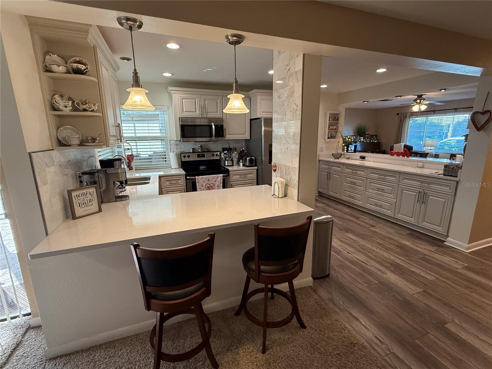 Image 18 of 51 For 12054 101st Avenue