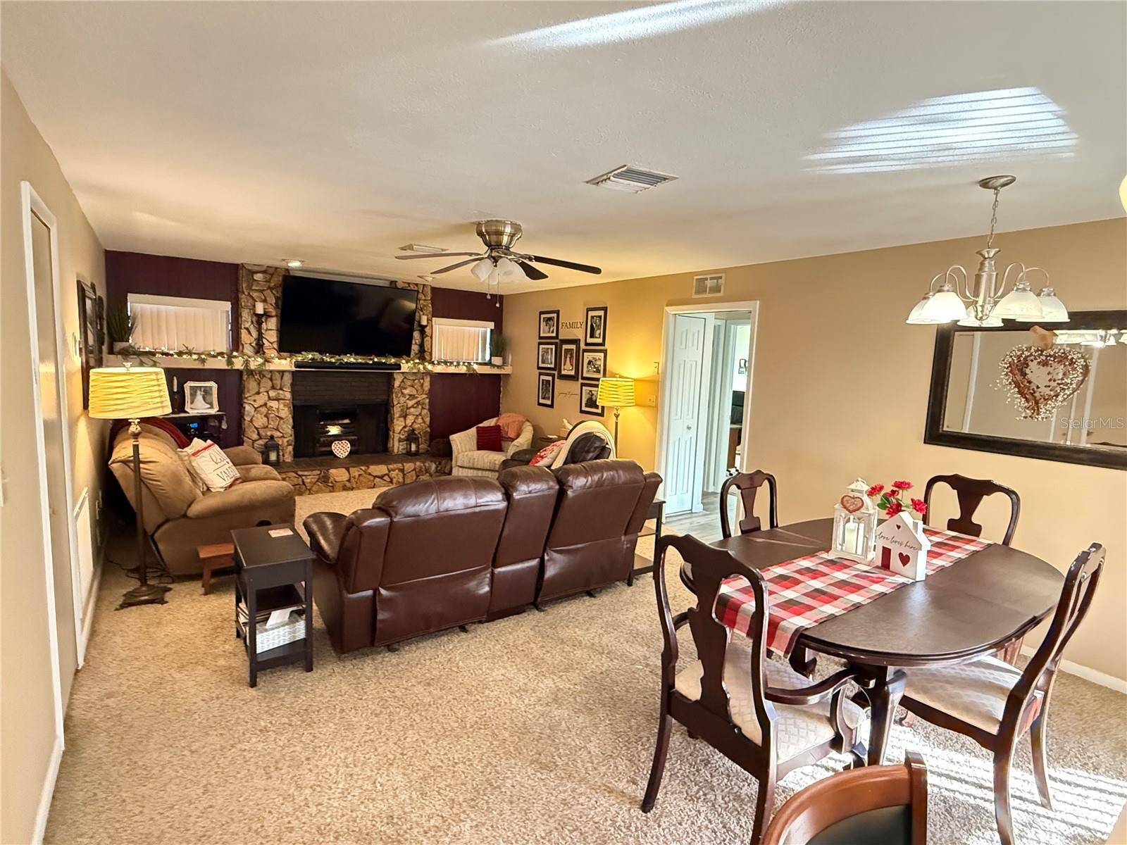 Image 24 of 51 For 12054 101st Avenue