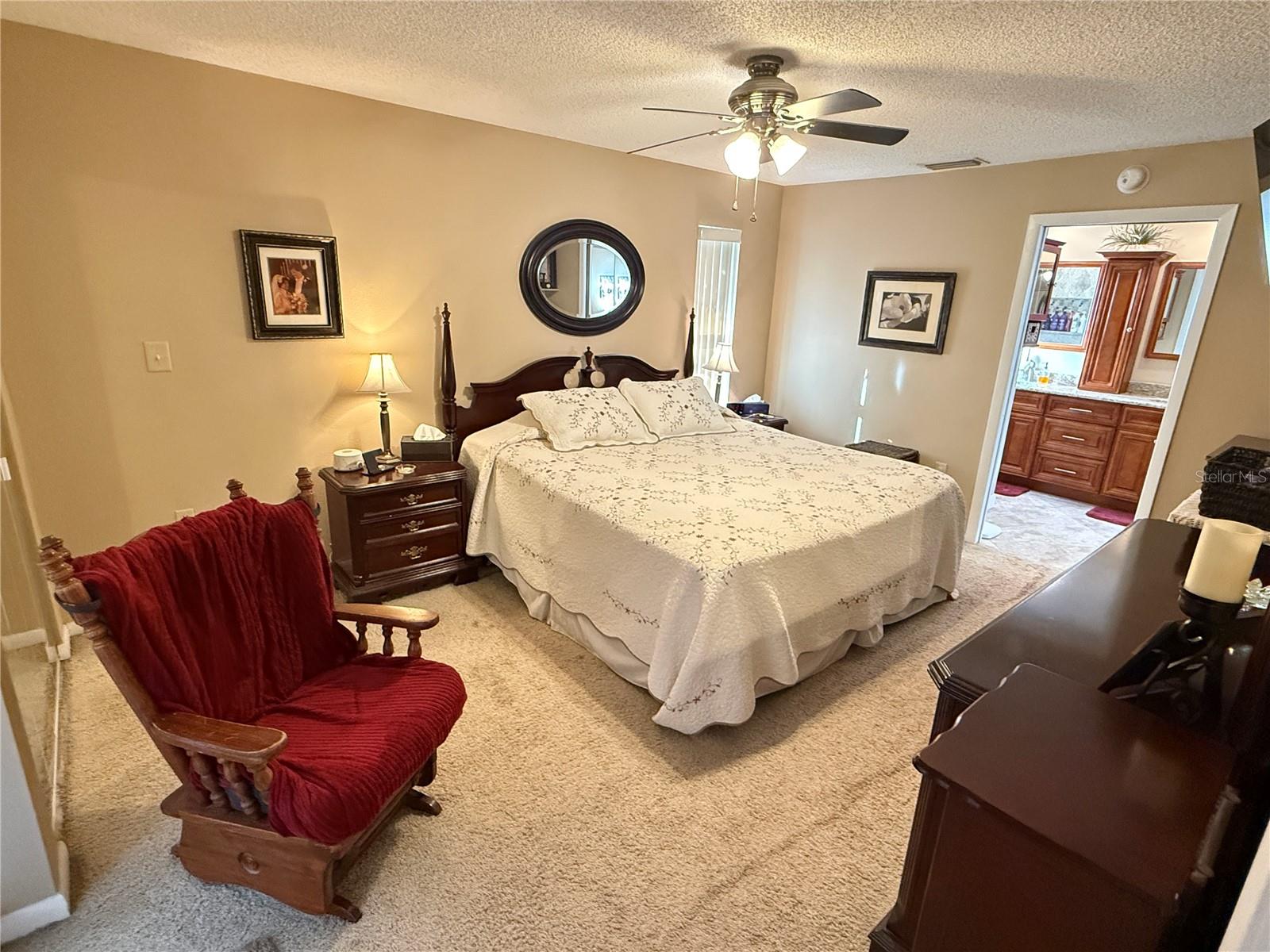 Image 25 of 51 For 12054 101st Avenue