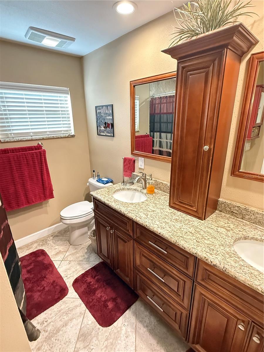 Image 30 of 51 For 12054 101st Avenue