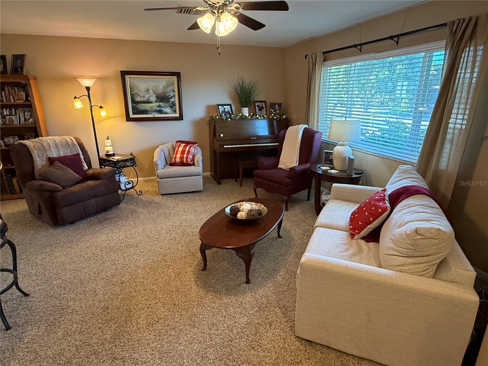 Image 6 of 51 For 12054 101st Avenue