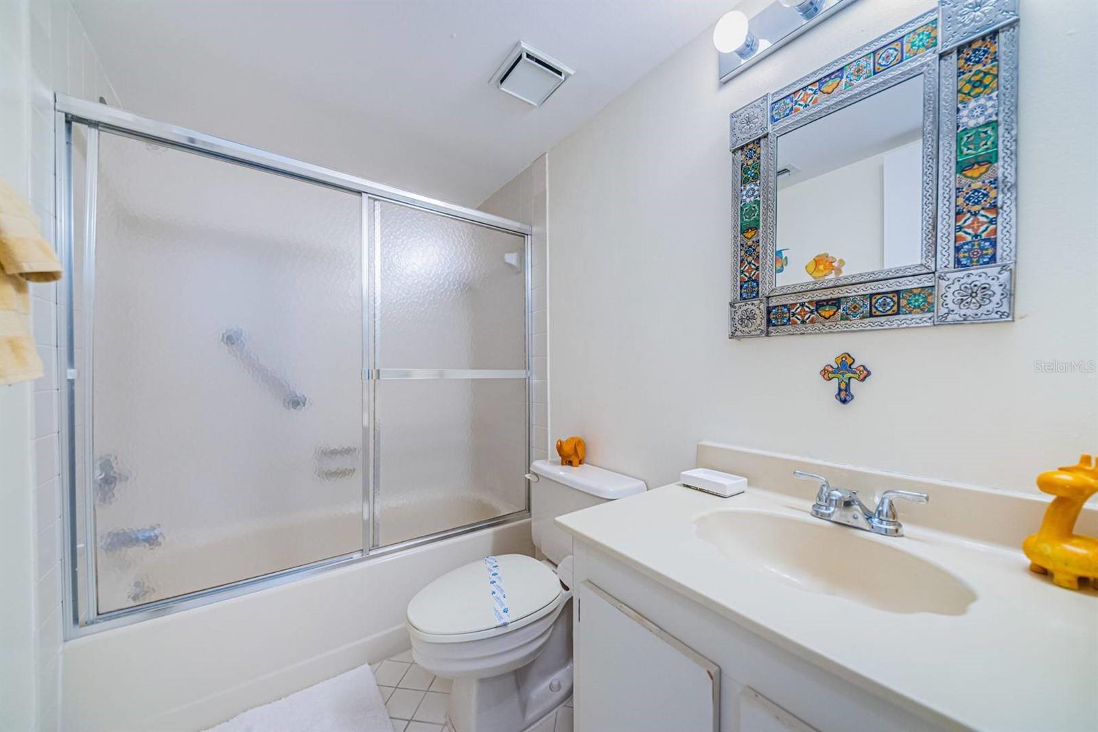 Image 13 of 21 For 6294 Bahia Del Mar Circle 114