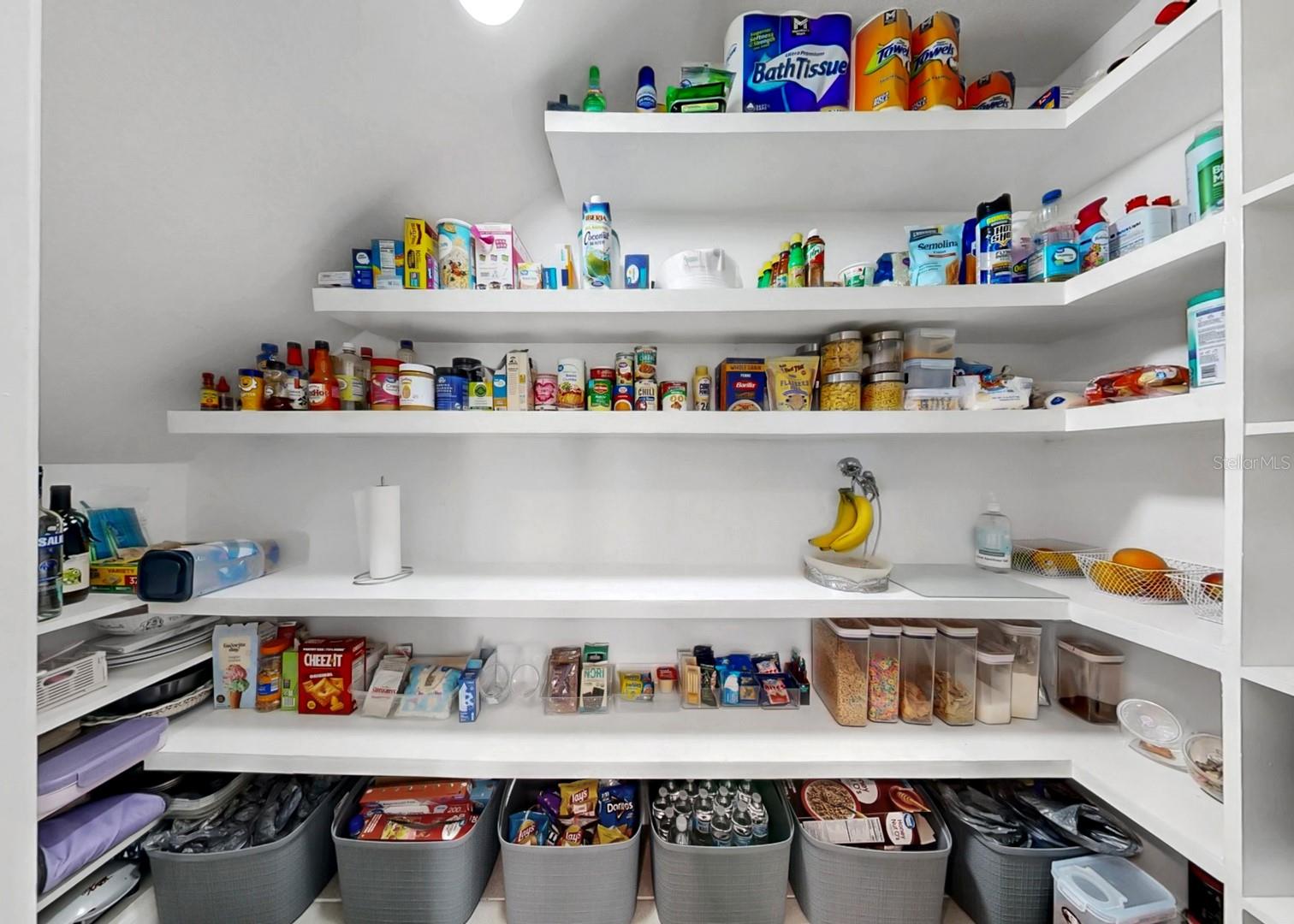 Image 12 of 49 For 11117 Leland Groves Drive