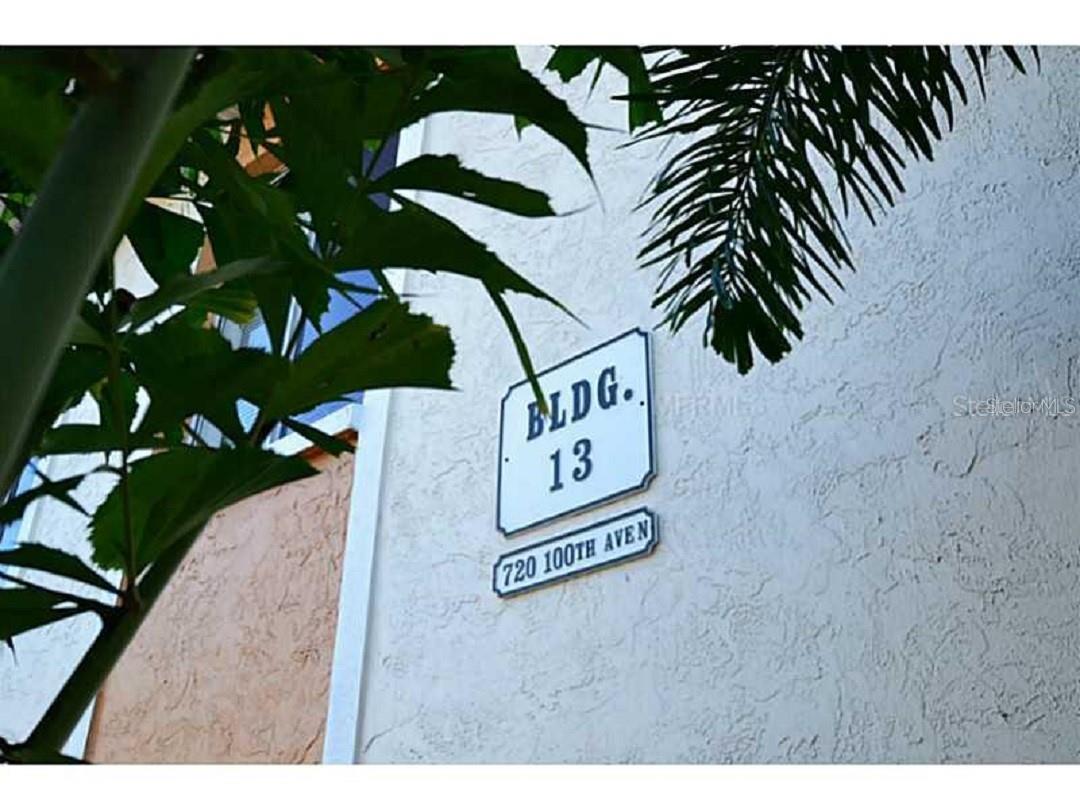 Image 3 of 12 For 720 100th Avenue N 203