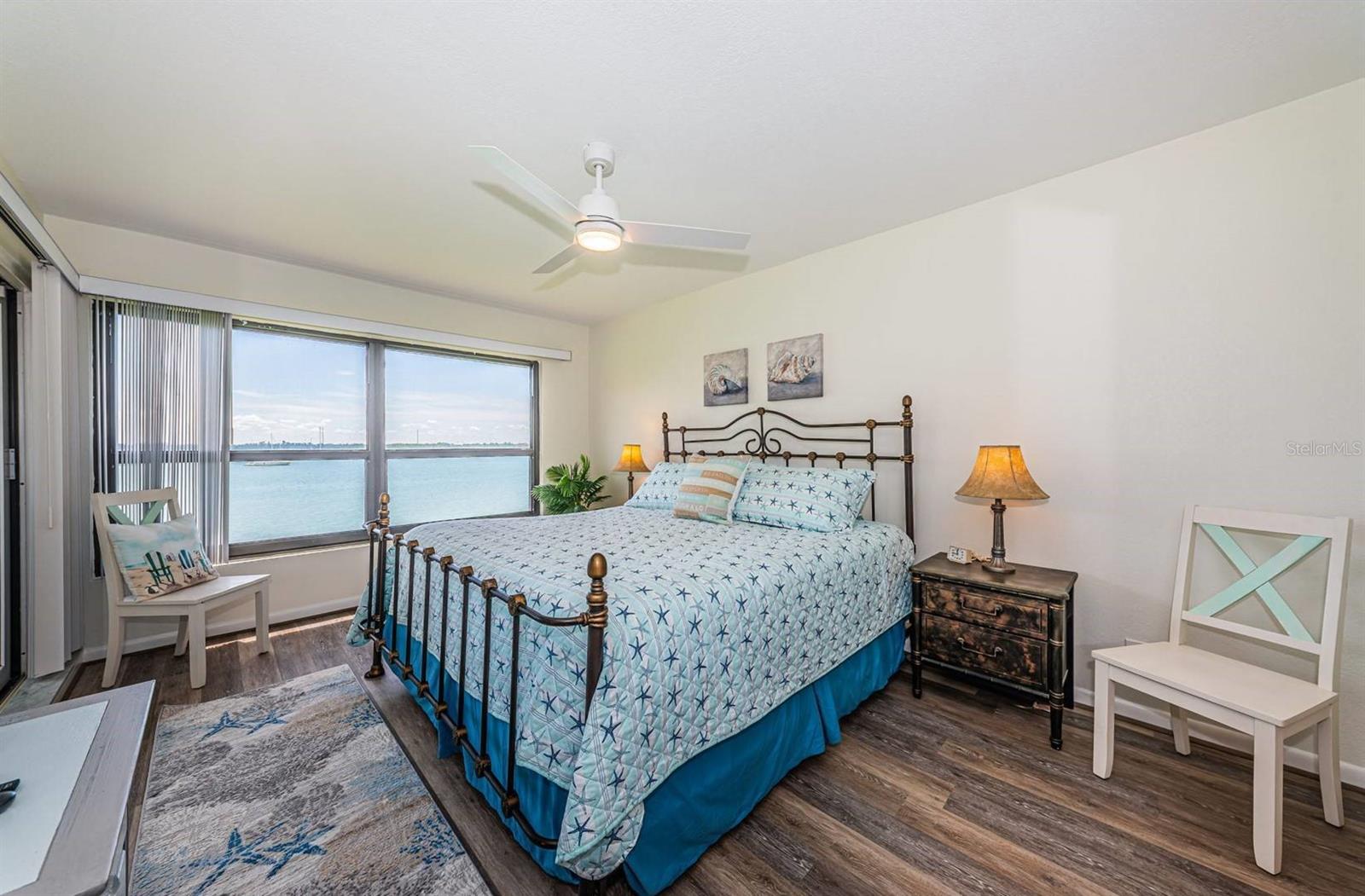 Image 13 of 24 For 6291 Bahia Del Mar Circle 207