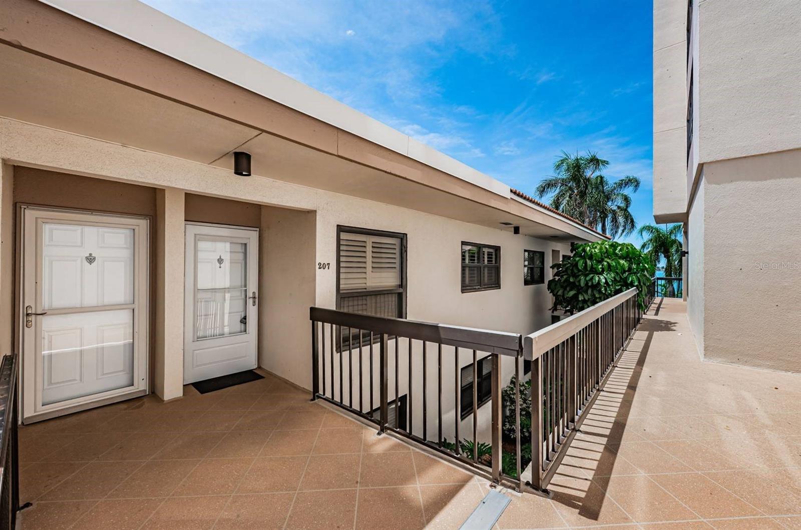 Image 2 of 24 For 6291 Bahia Del Mar Circle 207