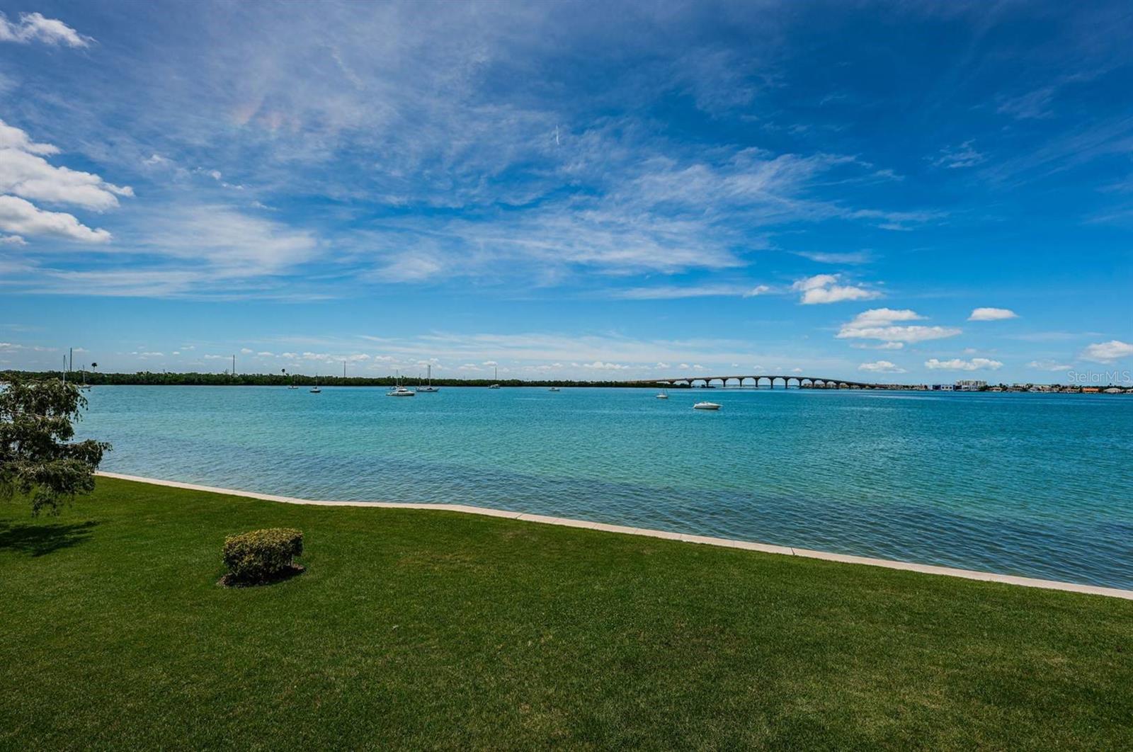 Image 22 of 24 For 6291 Bahia Del Mar Circle 207