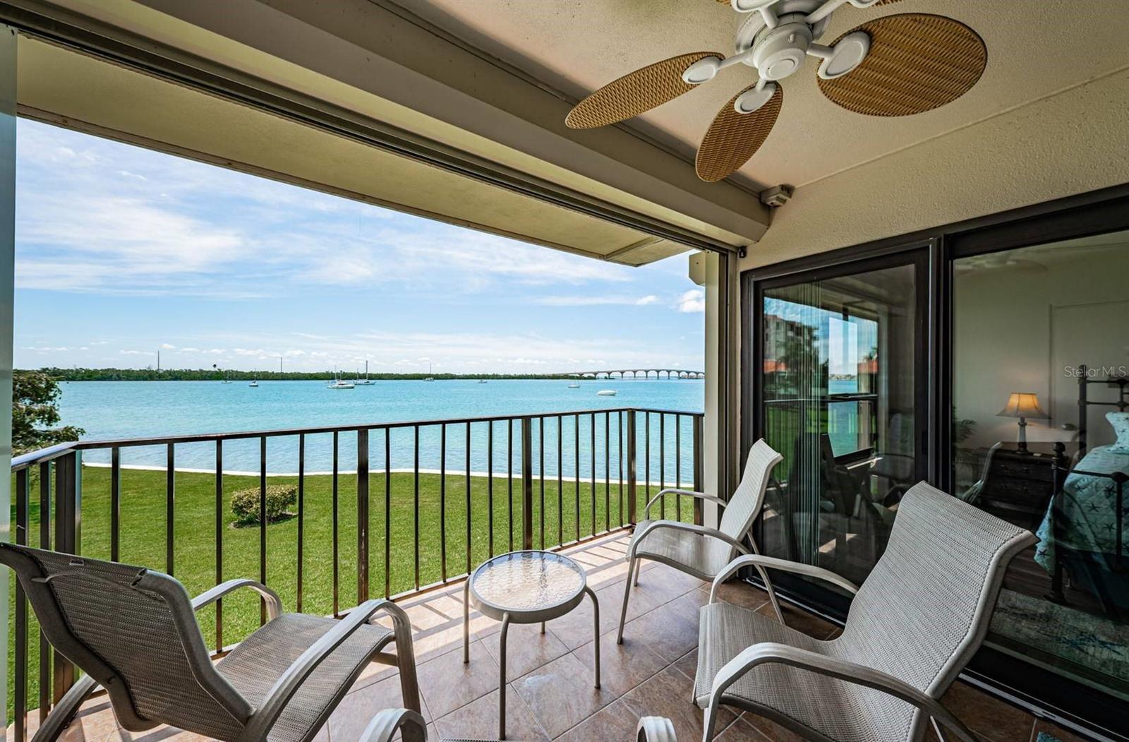 Image 3 of 24 For 6291 Bahia Del Mar Circle 207