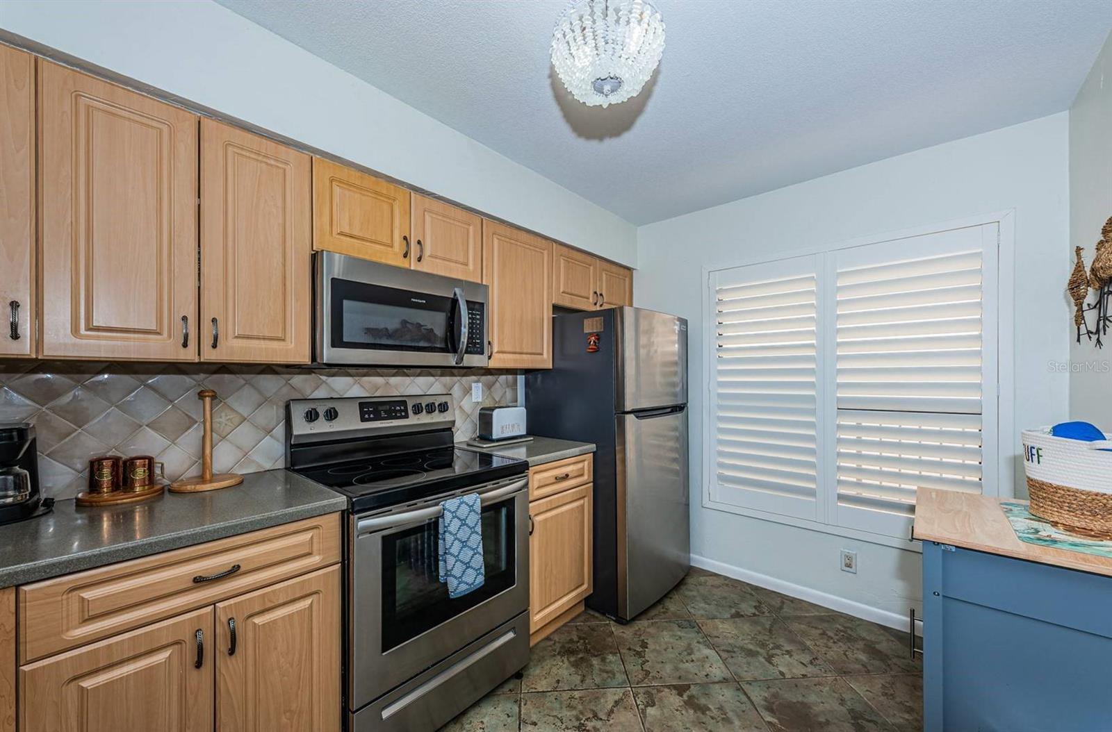 Image 9 of 24 For 6291 Bahia Del Mar Circle 207