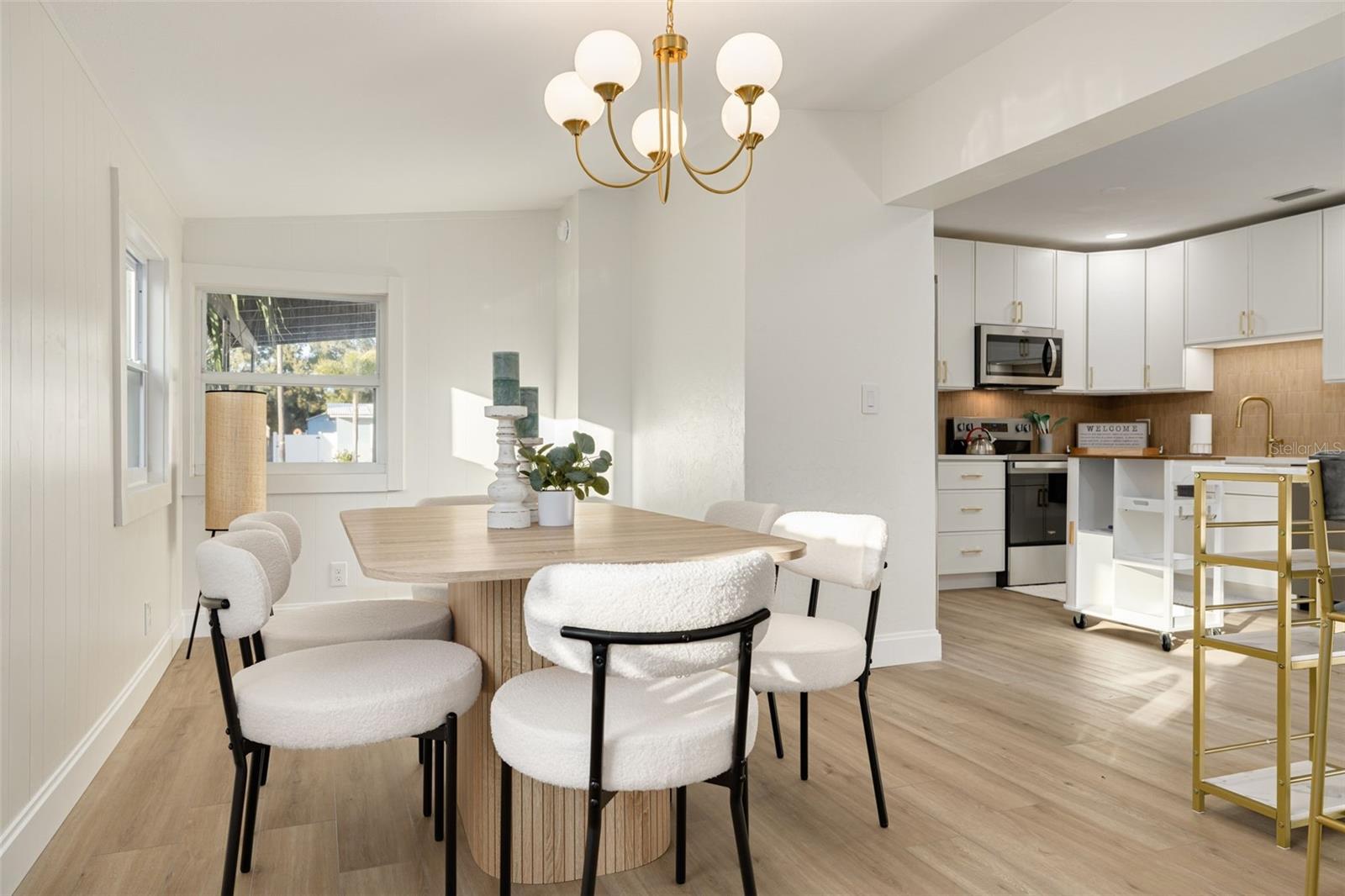 Image 19 of 33 For 8062 28th Avenue N