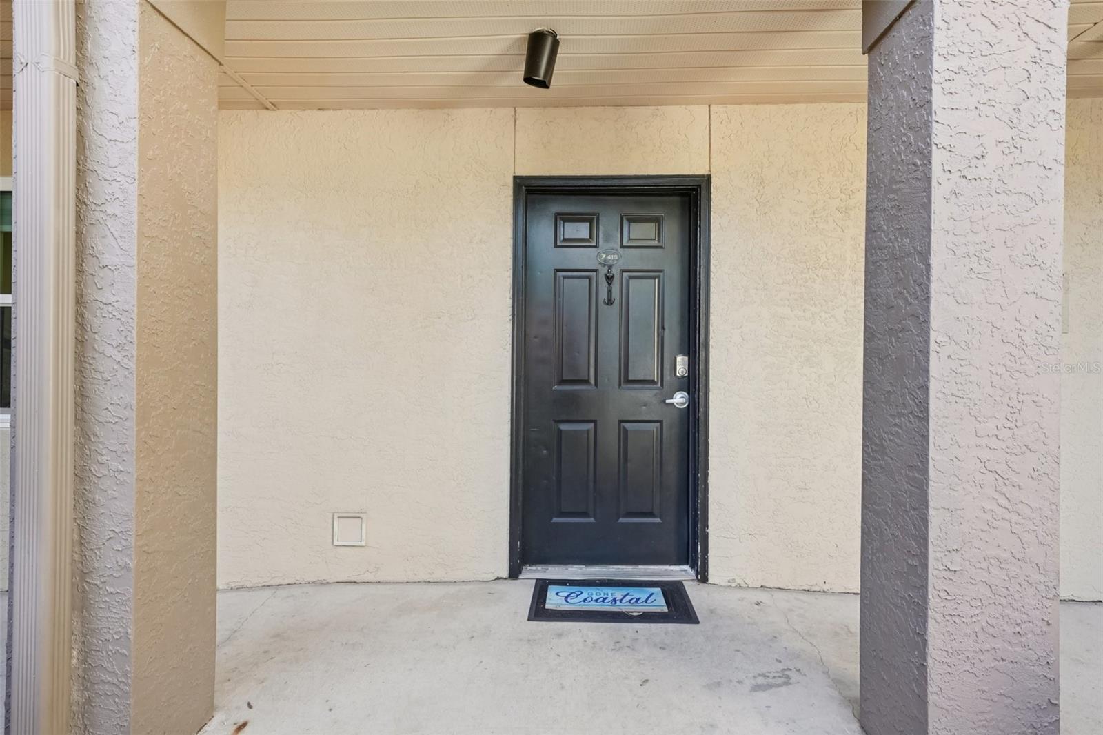 Image 4 of 68 For 2400 Feather Sound Drive 415