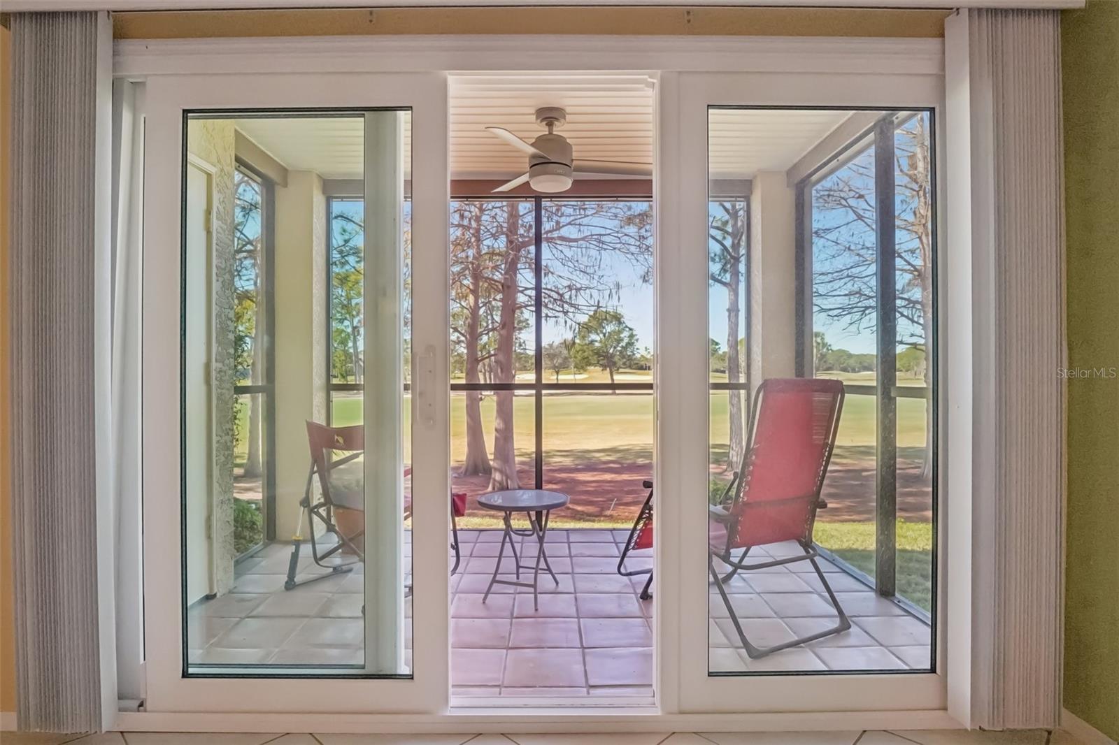 Image 49 of 68 For 2400 Feather Sound Drive 415