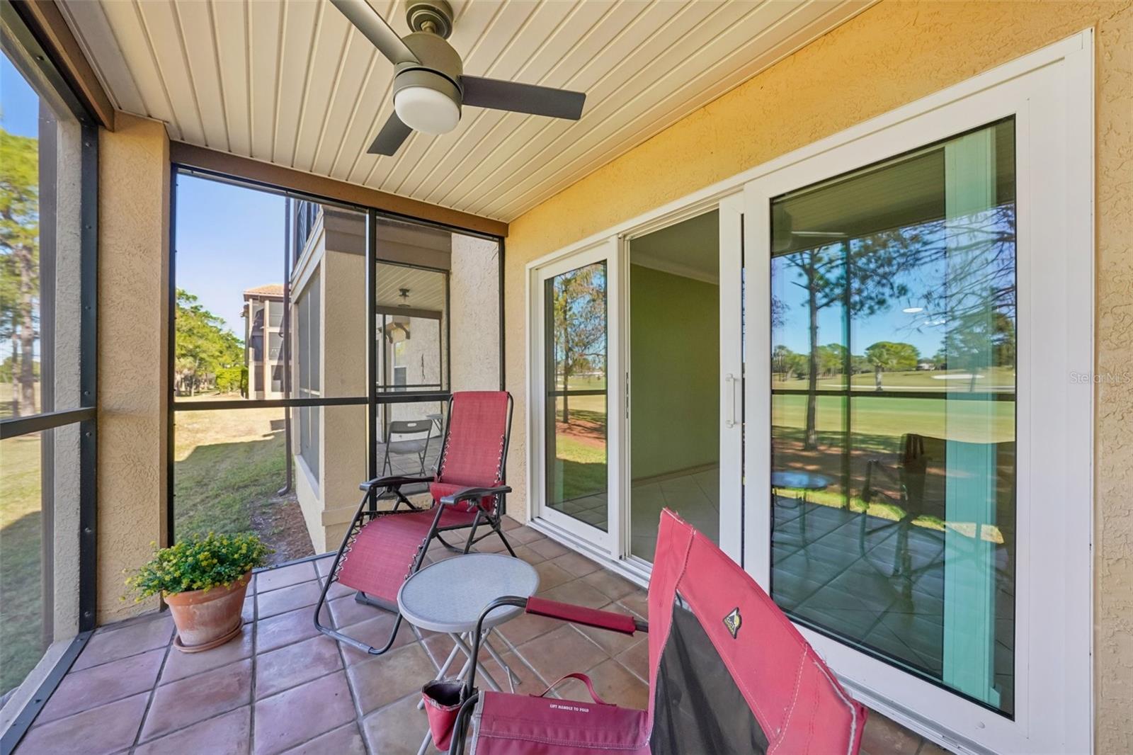 Image 52 of 68 For 2400 Feather Sound Drive 415