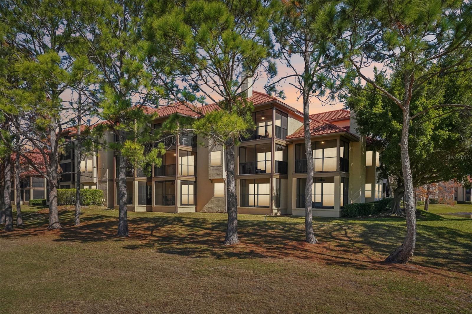 Image 60 of 68 For 2400 Feather Sound Drive 415