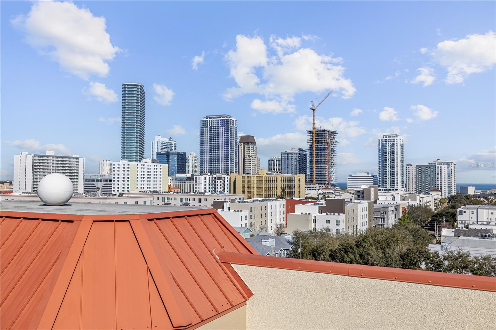 Image 15 of 15 For 750 4th Avenue S 403c