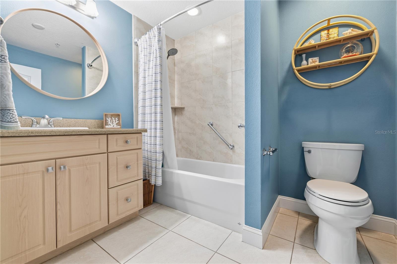 Image 9 of 15 For 750 4th Avenue S 403c