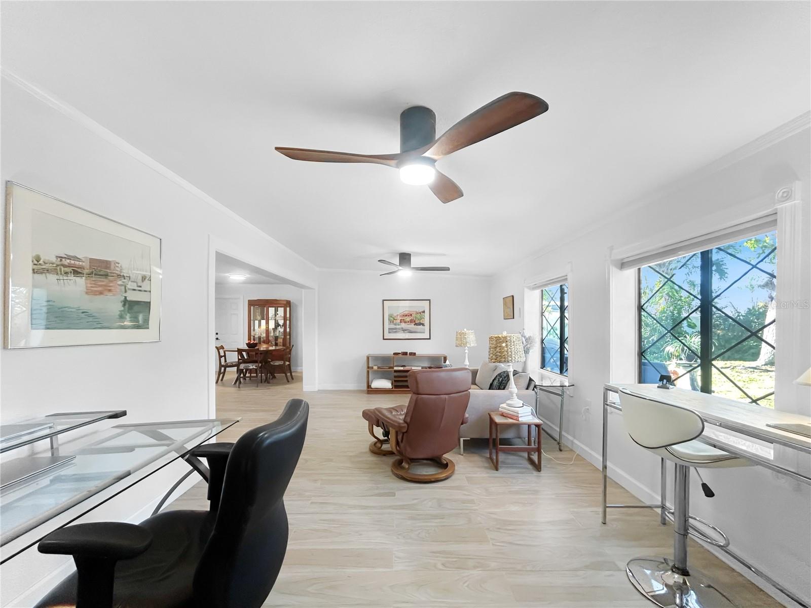 Listing photo id 18 for 7922 2nd Way N