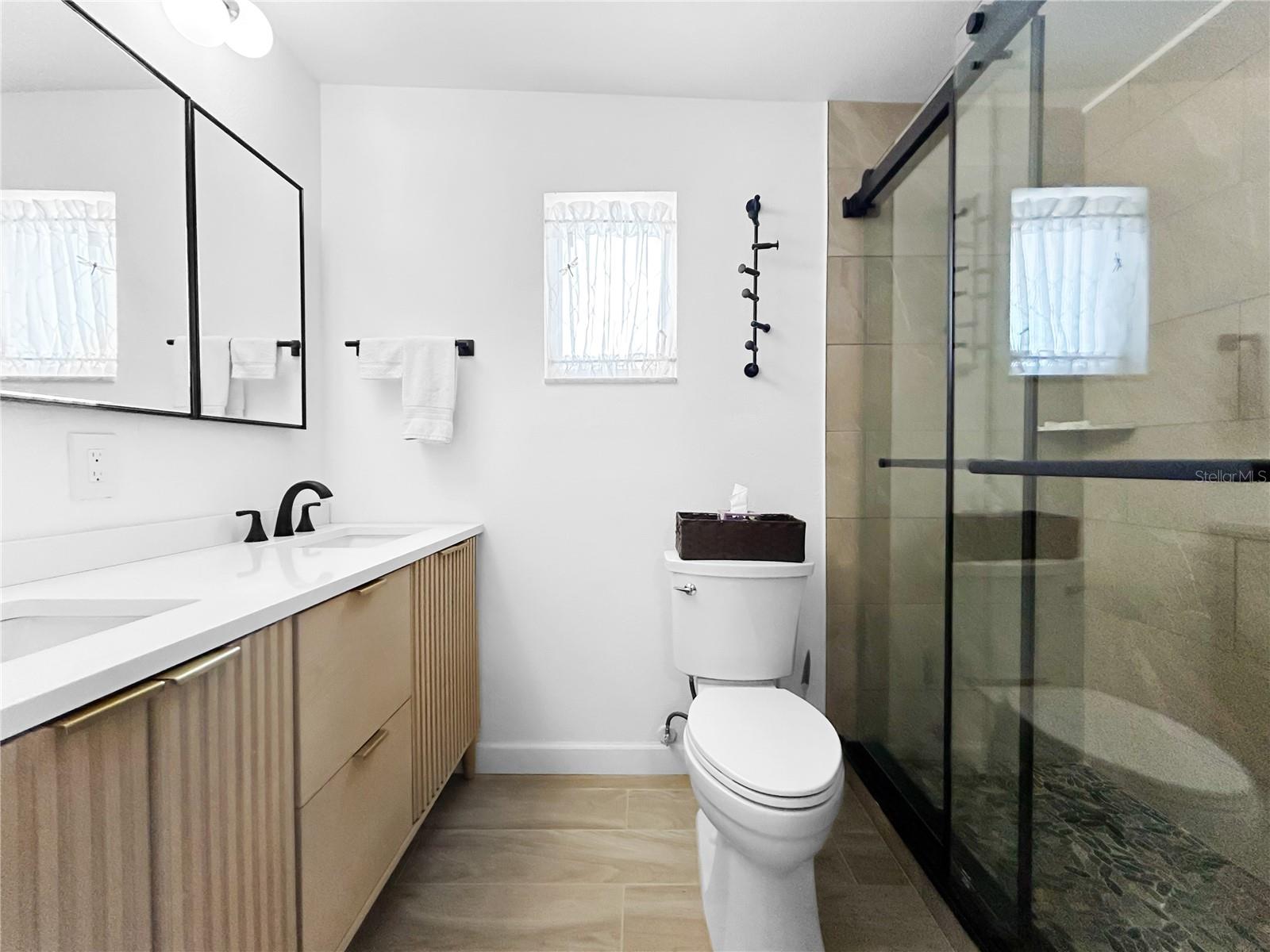 Listing photo id 24 for 7922 2nd Way N