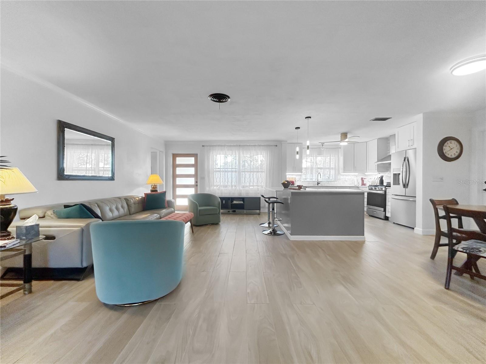 Listing photo id 7 for 7922 2nd Way N