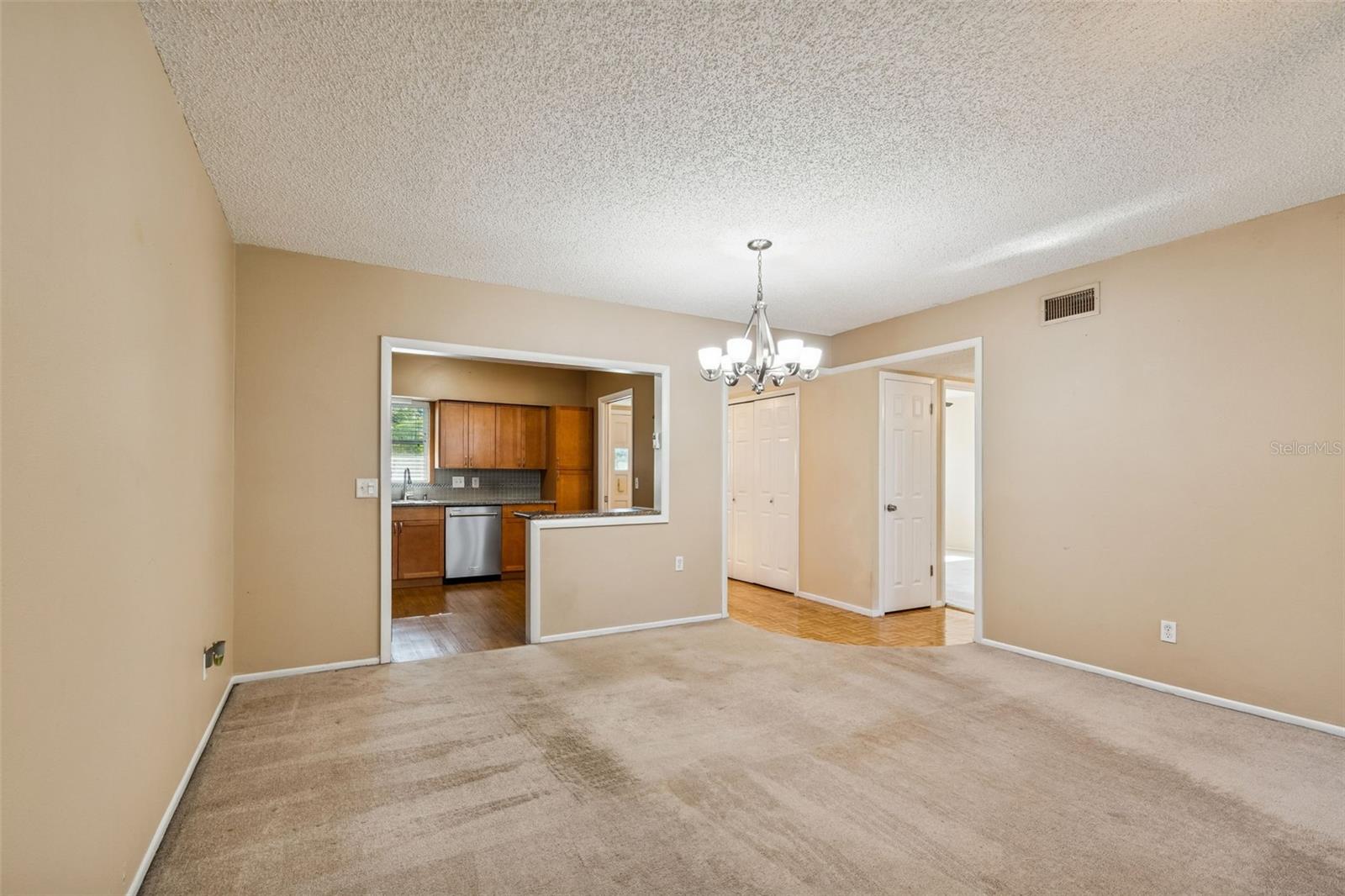 Image 16 of 96 For 2254 Norwegian Drive 28