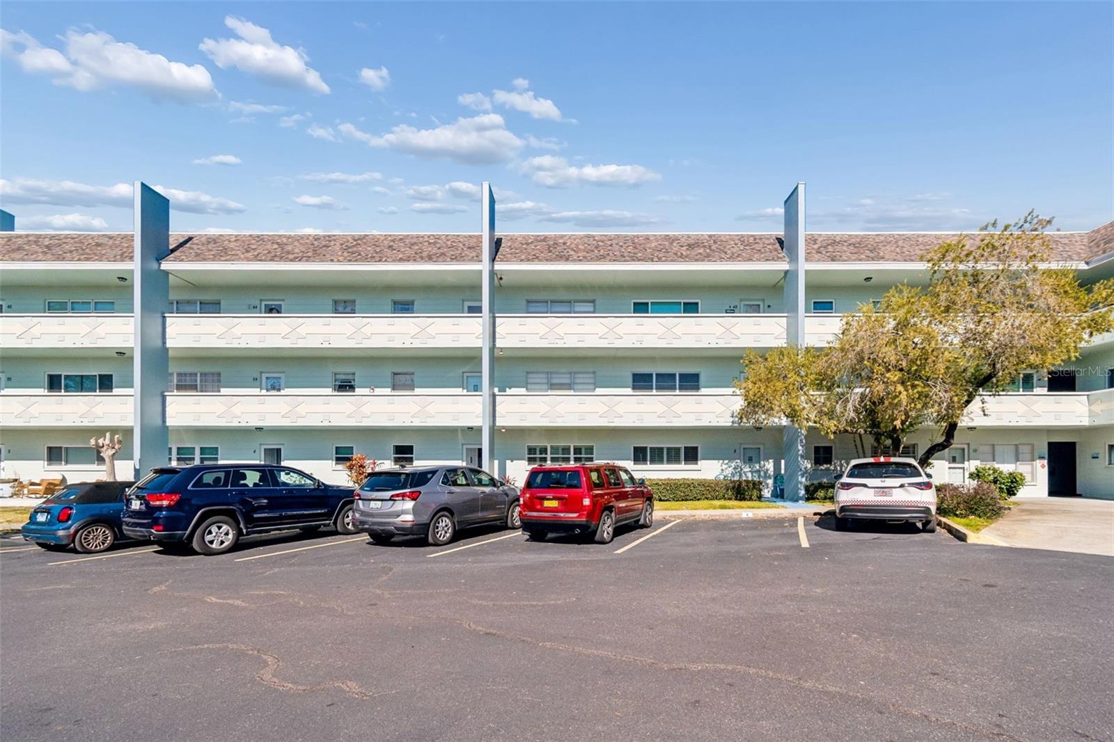 Image 2 of 96 For 2254 Norwegian Drive 28