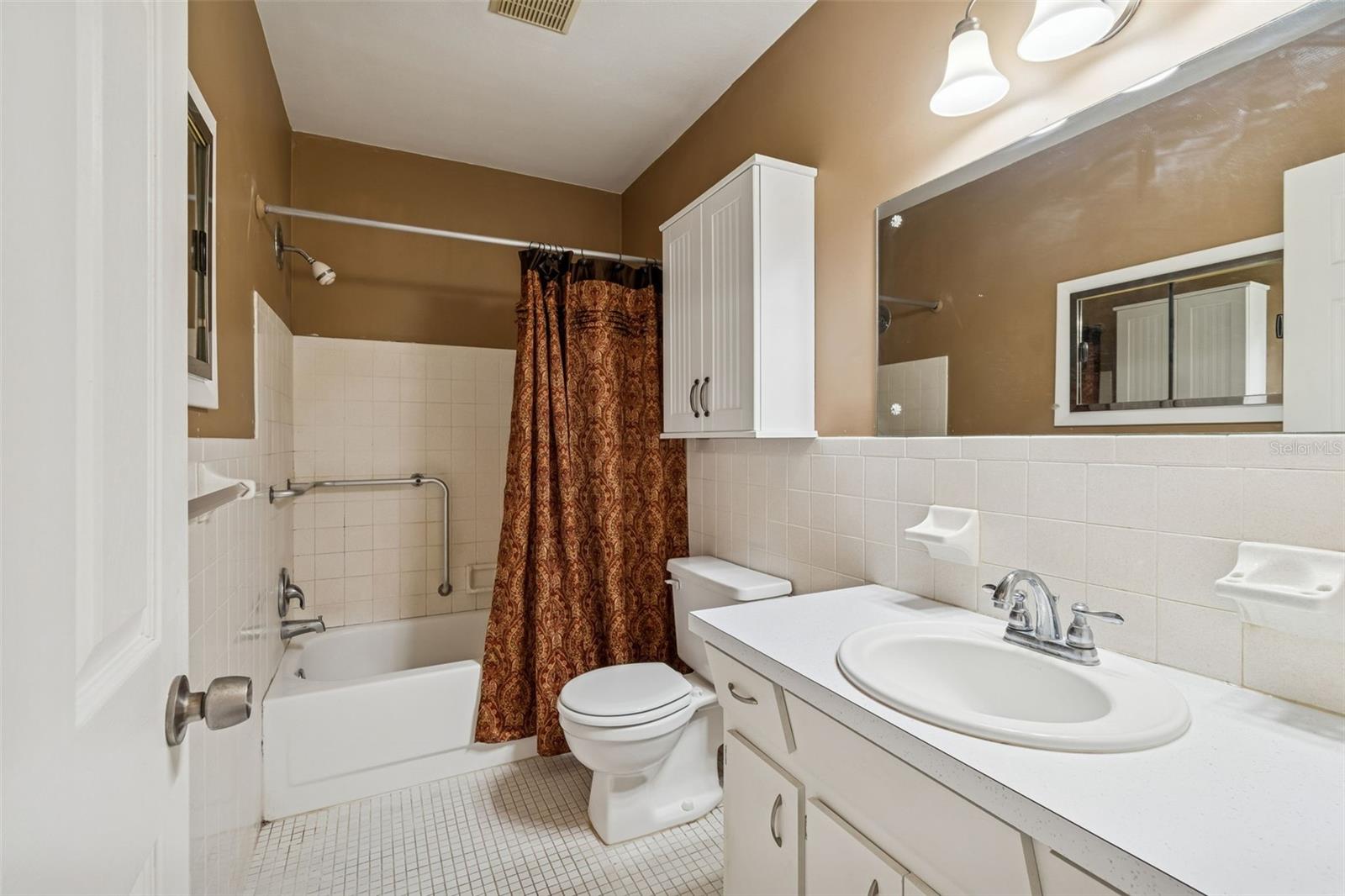 Image 33 of 96 For 2254 Norwegian Drive 28