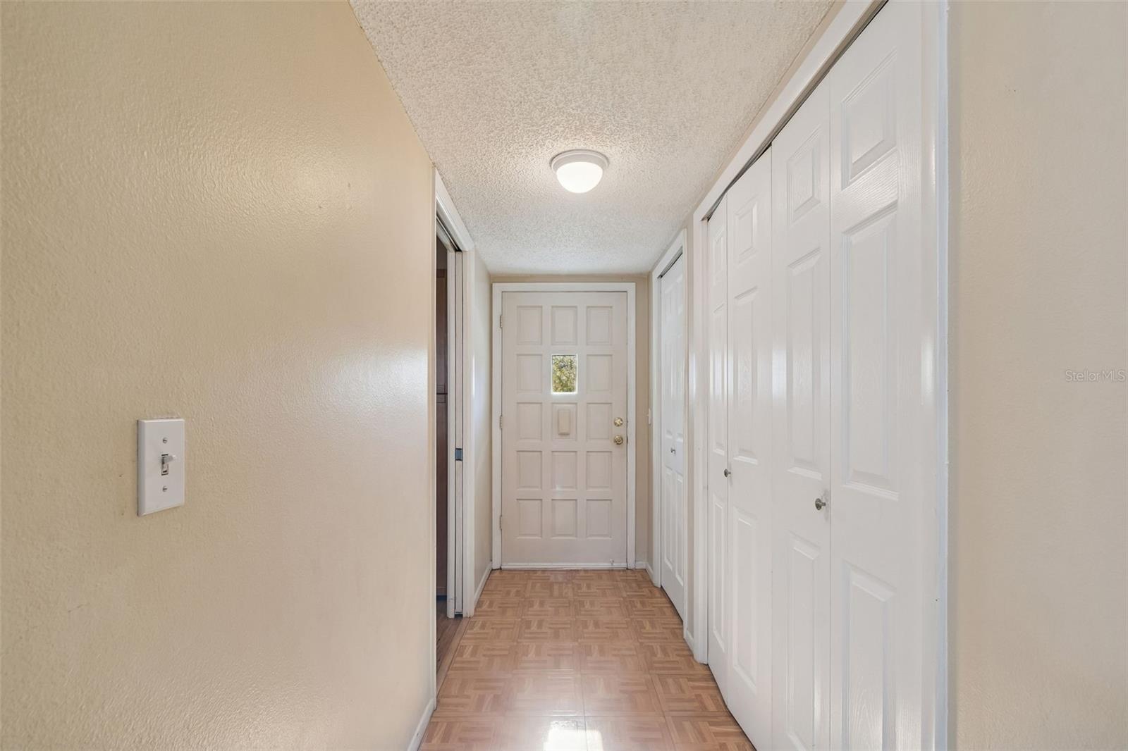 Image 5 of 96 For 2254 Norwegian Drive 28