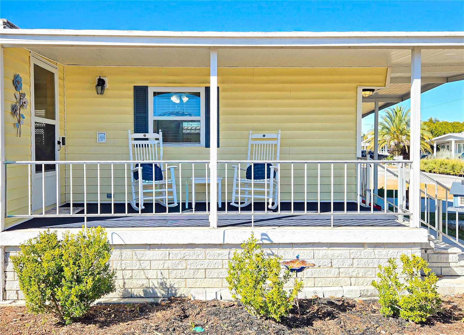 Image 3 of 71 For 36946 Grace Avenue