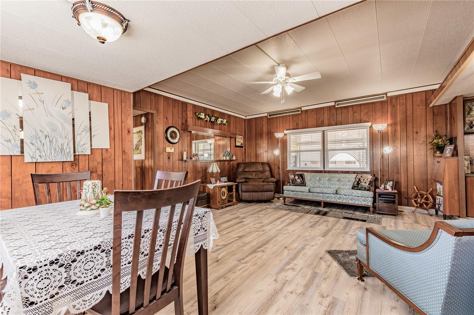 Image 7 of 71 For 36946 Grace Avenue