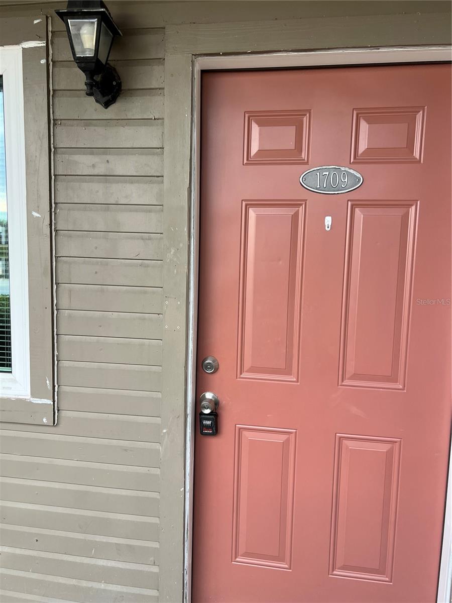 Details for 10265 Gandy Boulevard N 1709, ST PETERSBURG, FL 33702