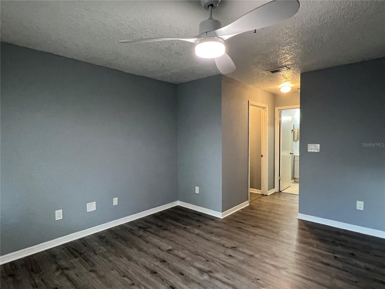 Image 12 of 22 For 10265 Gandy Boulevard N 1709