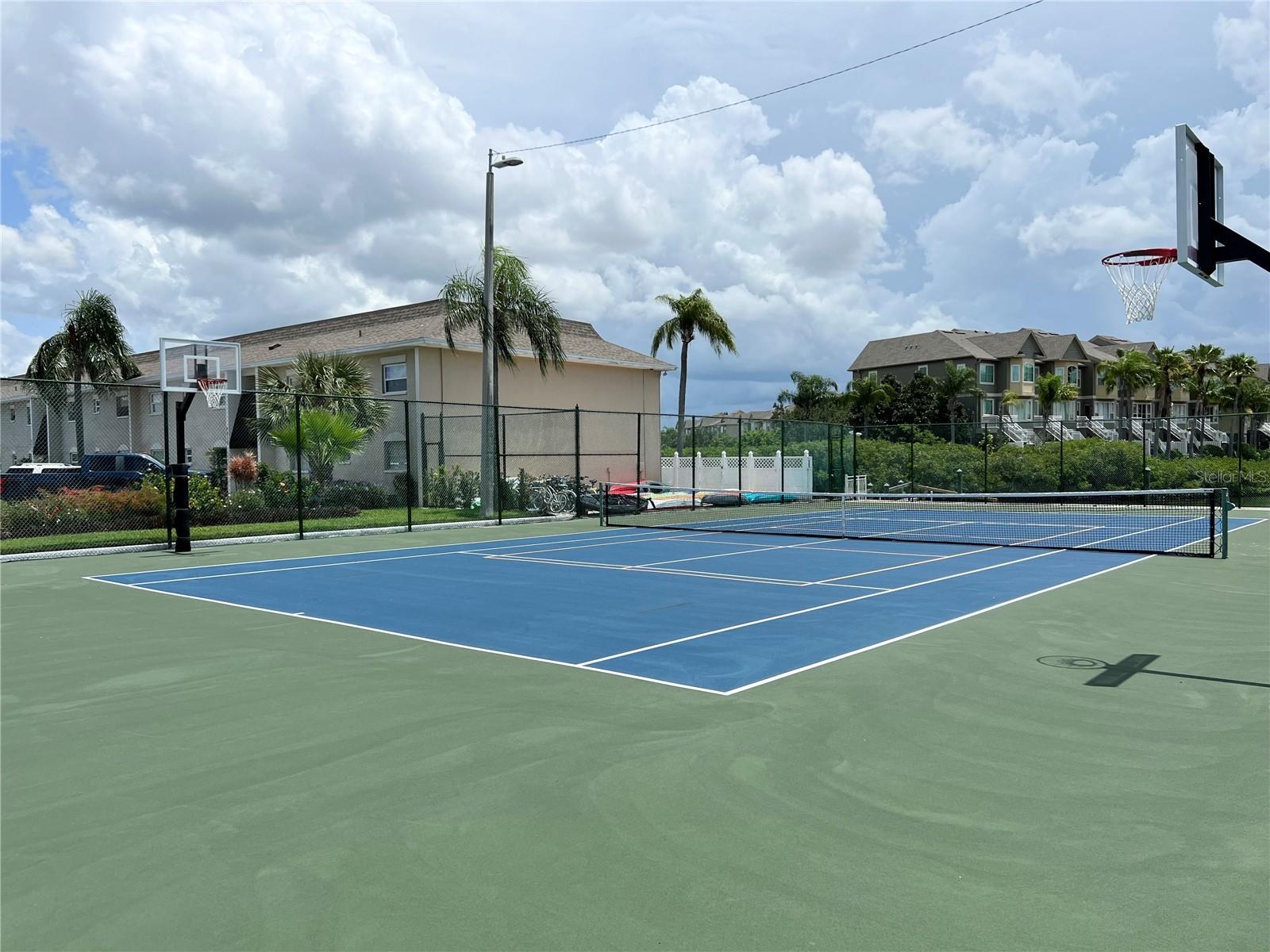 Image 16 of 21 For 8825 Bay Pointe Drive G-101