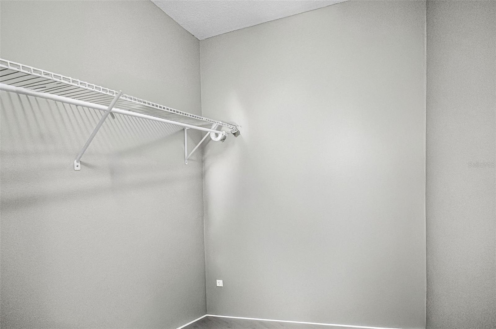 Image 34 of 47 For 2914 Cypress Green Drive