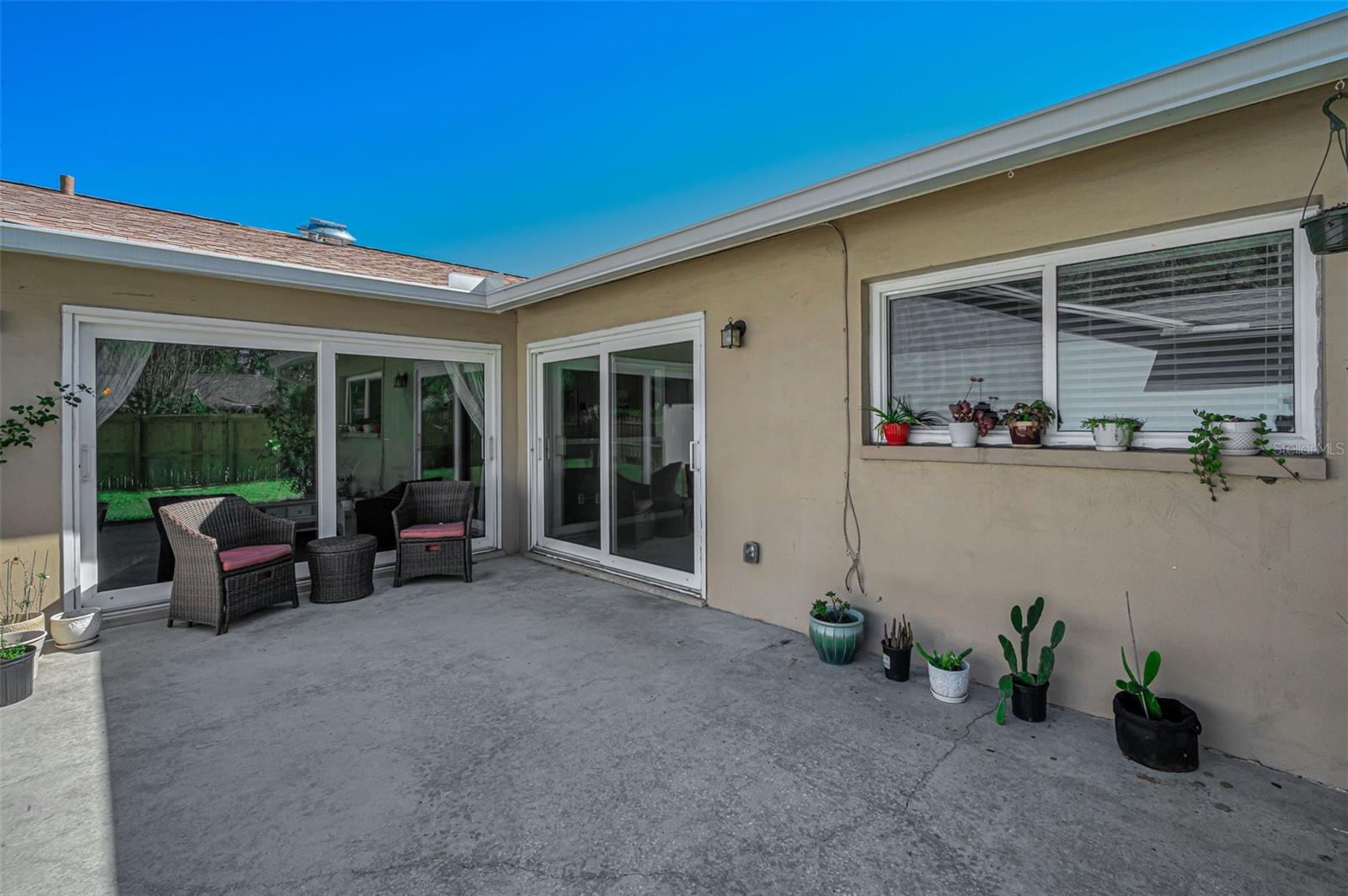 Image 35 of 47 For 2914 Cypress Green Drive