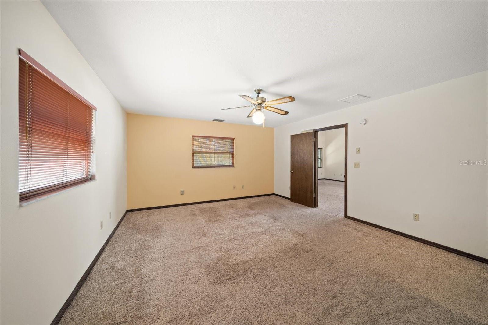 Image 25 of 52 For 1799 Dixie Highway