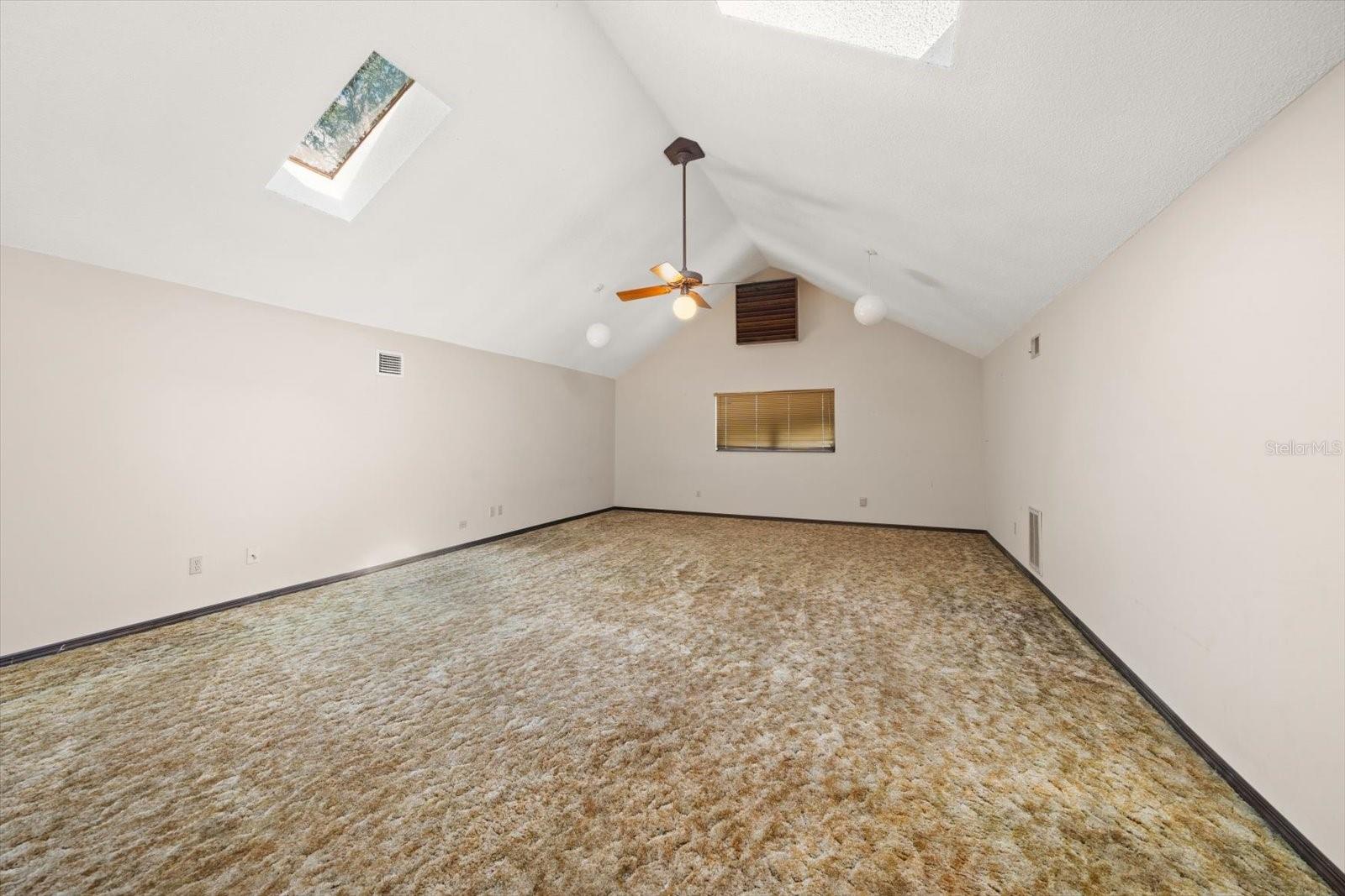 Image 31 of 52 For 1799 Dixie Highway