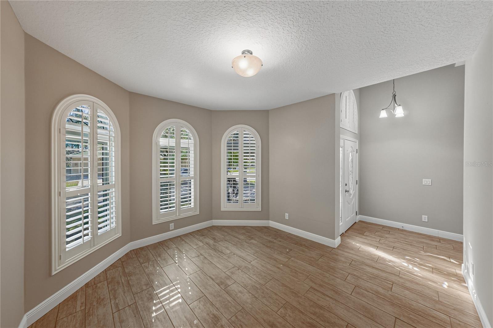 Listing photo id 19 for 13231 Palmilla Circle