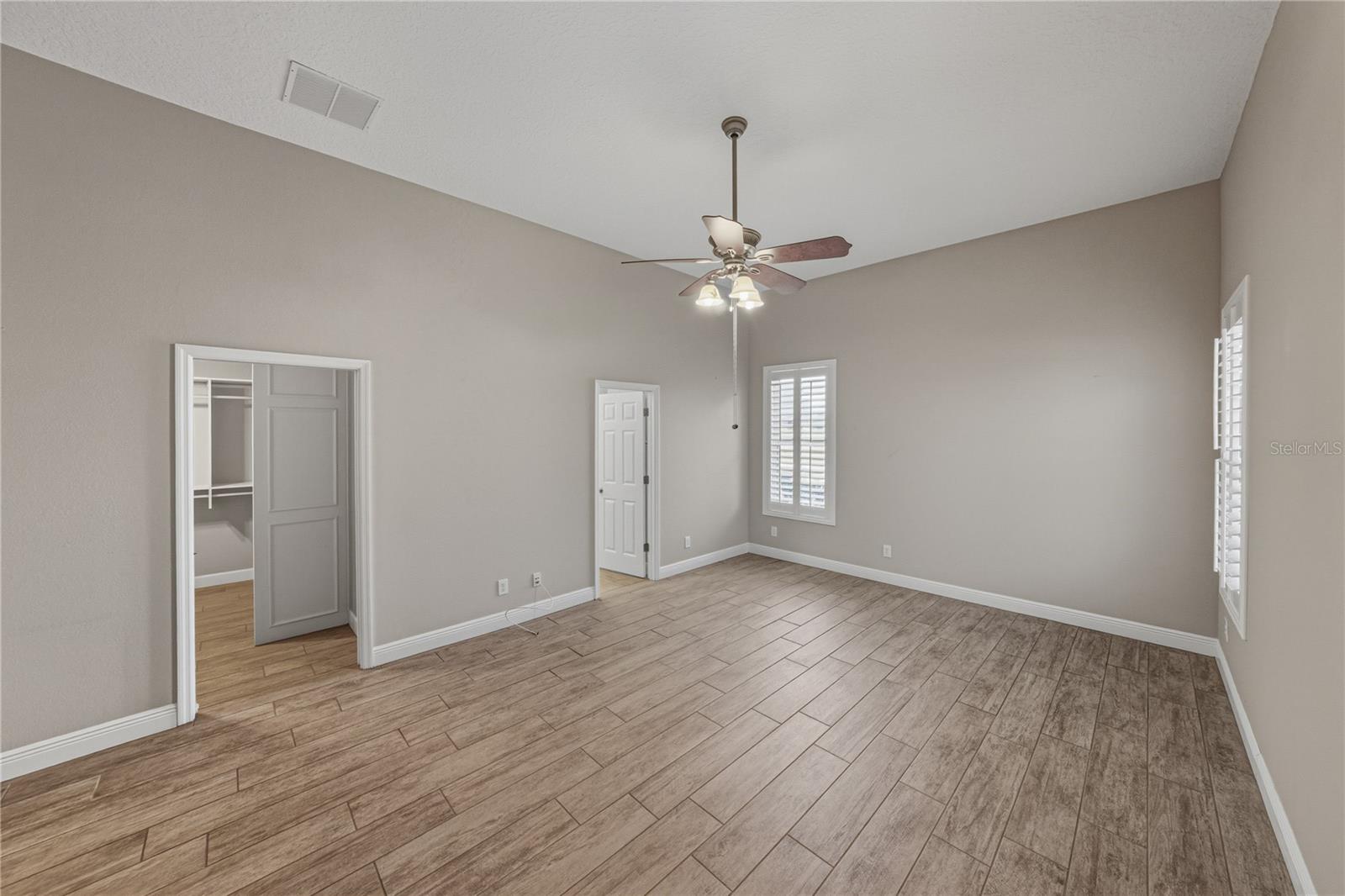 Listing photo id 21 for 13231 Palmilla Circle