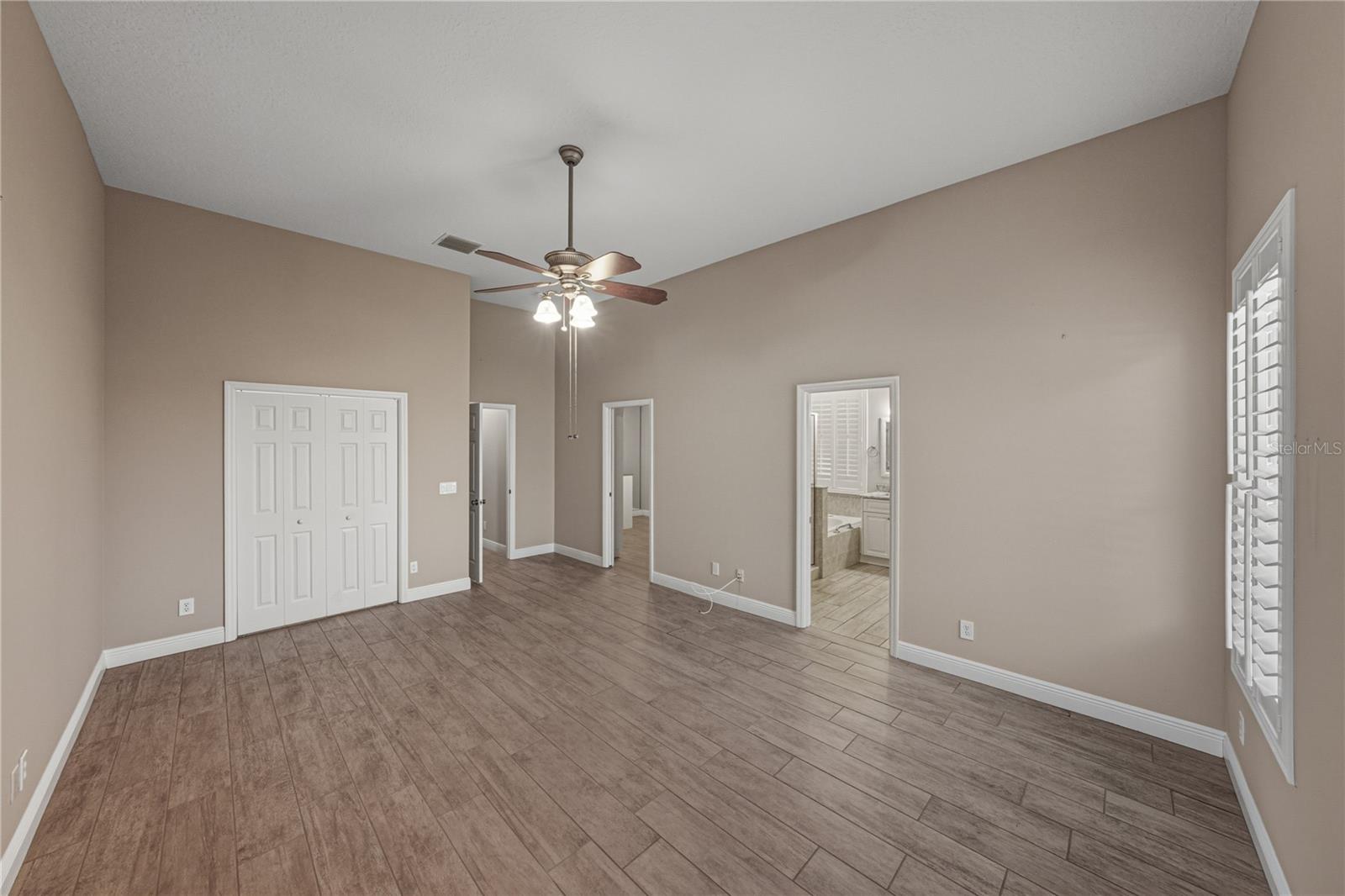 Listing photo id 22 for 13231 Palmilla Circle